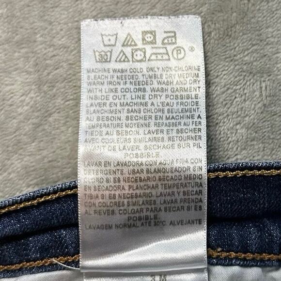 Levi’s 524 Too Superlow Jeans Women 3M Blue Stretch Dark Wash Denim Distressed - Picture 14 of 15